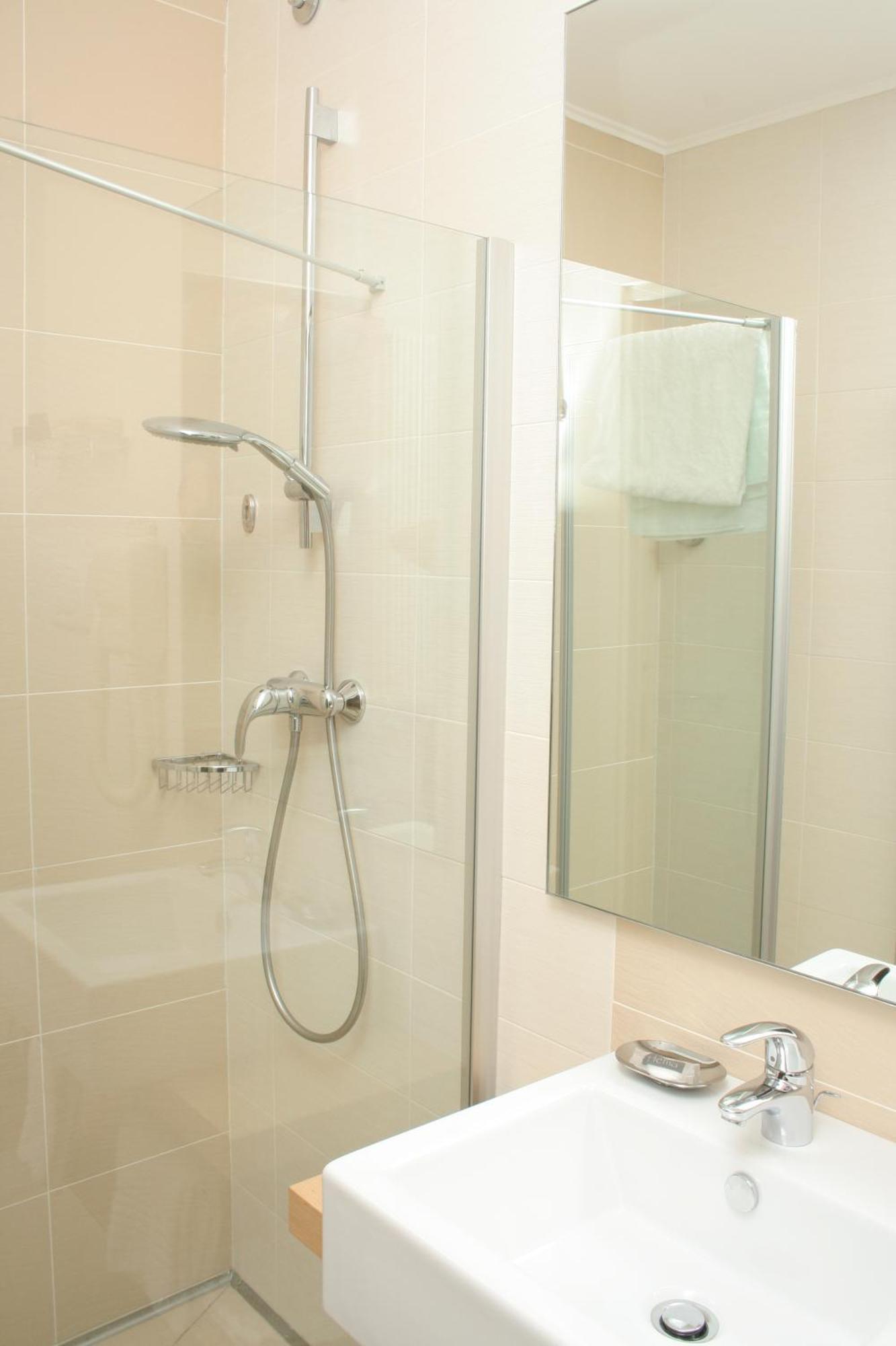 Centro Benessere Gardel 3*